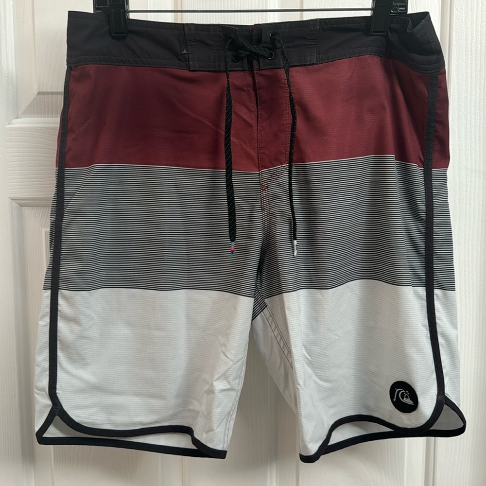 Men’s Quicksilver Board Shorts